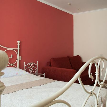 Apartment Roksolana 2 ลวีฟ ภายนอก รูปภาพ