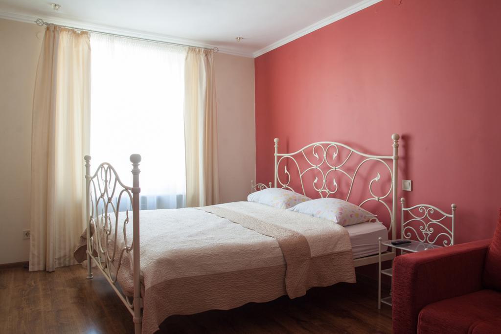 Apartment Roksolana 2 ลวีฟ ภายนอก รูปภาพ